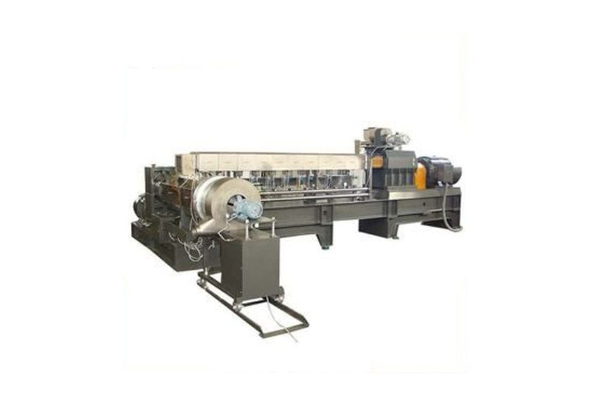 廣東利拿實業的彈性體造粒生產線