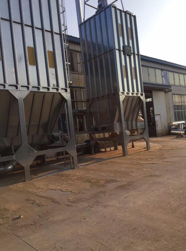 江蘇拋丸機(jī)除銹設(shè)備 布袋式除塵器